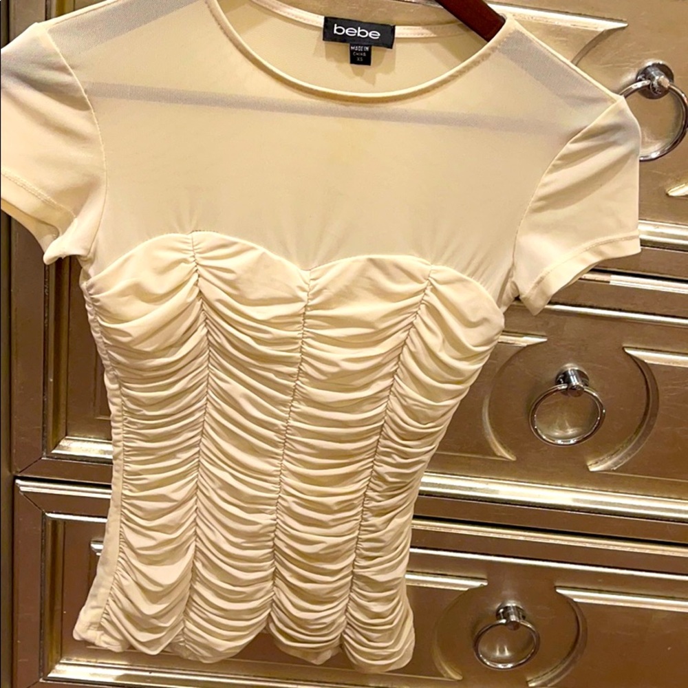 bebe ivory t shirt